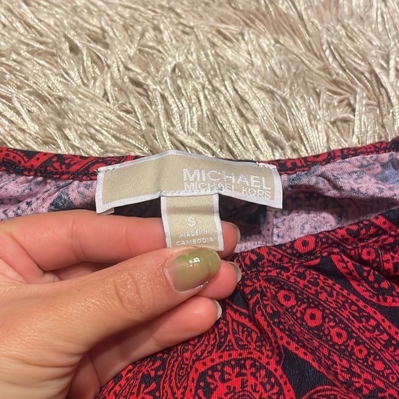 MICHAEL Michael Kors Red & Black Flare Sleeves Top Size Small - Picture 5 of 9